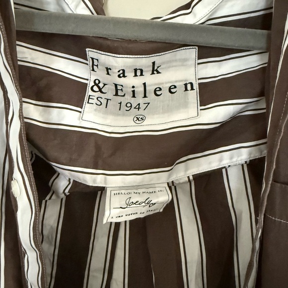Frank & Eileen chocolate brown white stripe Joedy button down size xs - Picture 3 of 3